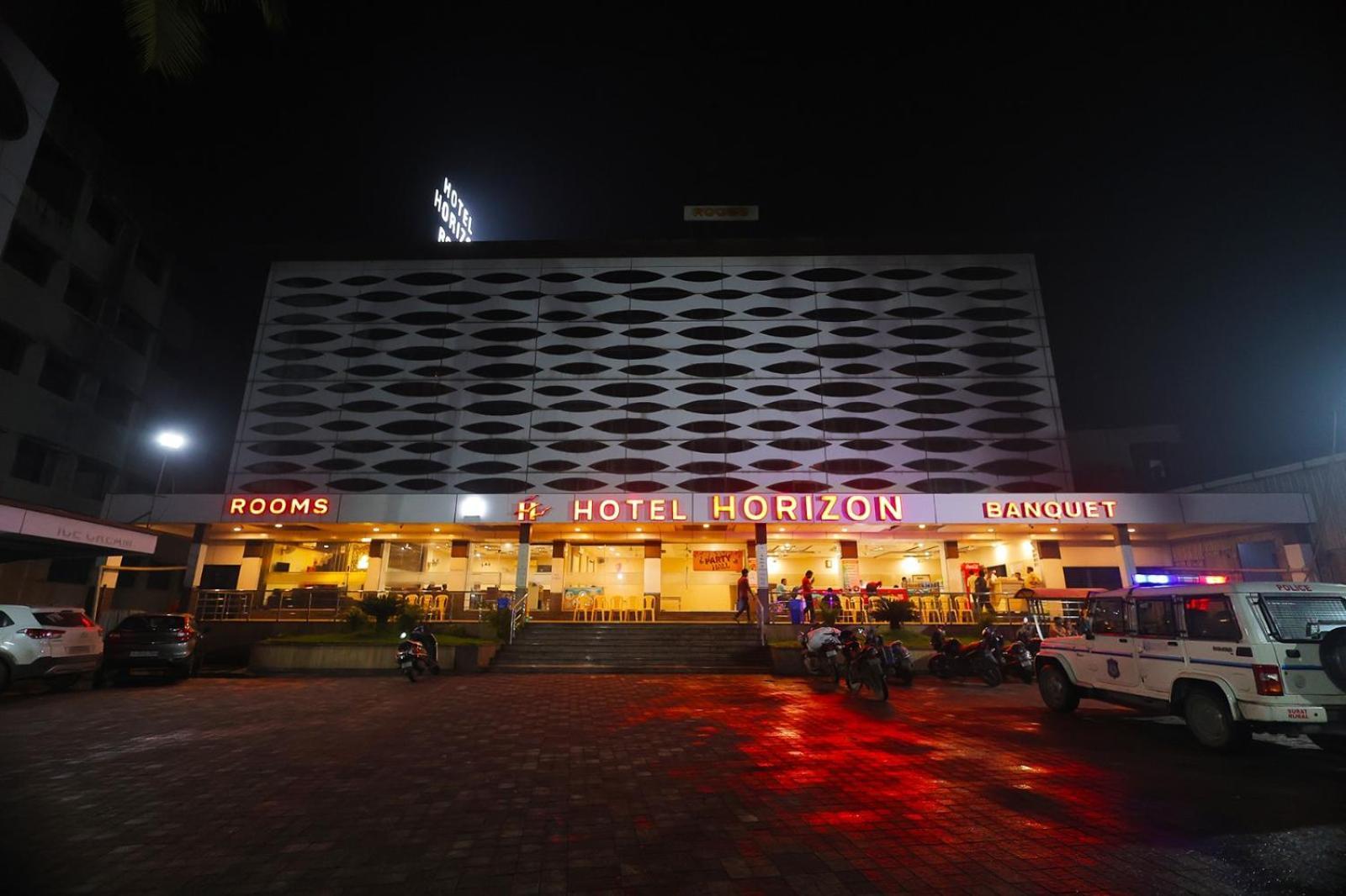 Hotel Horizon & Restaurant Σουράτ Εξωτερικό φωτογραφία